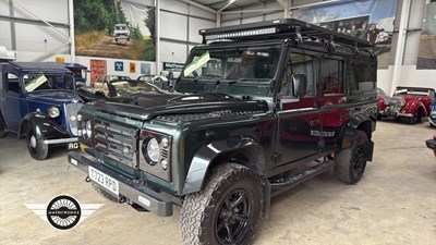 Lot 21 - 1999 LAND ROVER DEFENDER 110 COUNTY TD5
