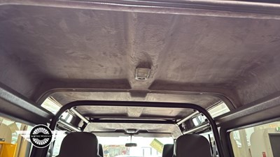 Lot 21 - 1999 LAND ROVER DEFENDER 110 COUNTY TD5