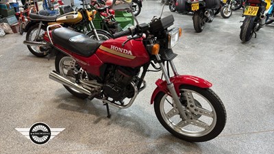 Lot 98 - 1986 HONDA CB 125 TD-C