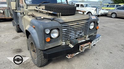 Lot 226 - 1990 LAND ROVER 127