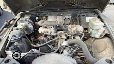 Lot 226 - 1990 LAND ROVER 127