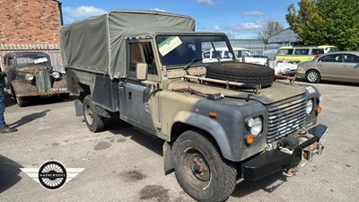 Lot 226 - 1990 LAND ROVER 127