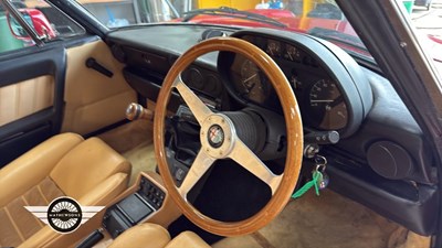 Lot 244 - 1991 ALFA ROMEO SPIDER 2.0