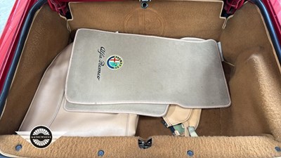 Lot 244 - 1991 ALFA ROMEO SPIDER 2.0