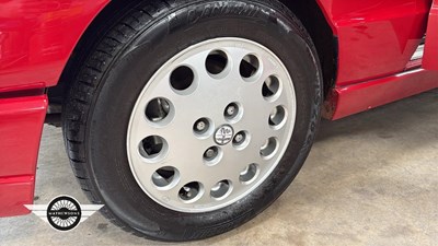Lot 244 - 1991 ALFA ROMEO SPIDER 2.0