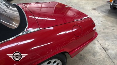 Lot 244 - 1991 ALFA ROMEO SPIDER 2.0