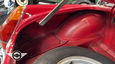 Lot 210 - 1975 MG B