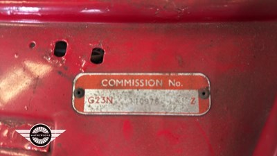 Lot 210 - 1975 MG B