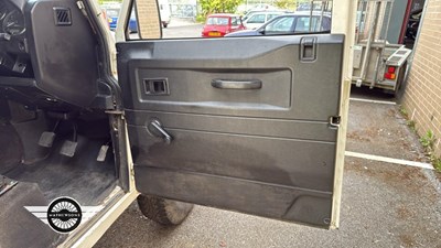 Lot 276 - 2009 LAND ROVER DEFENDER 110 HARD TOP