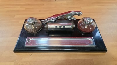 Lot 765 - JAGUAR DESK SET