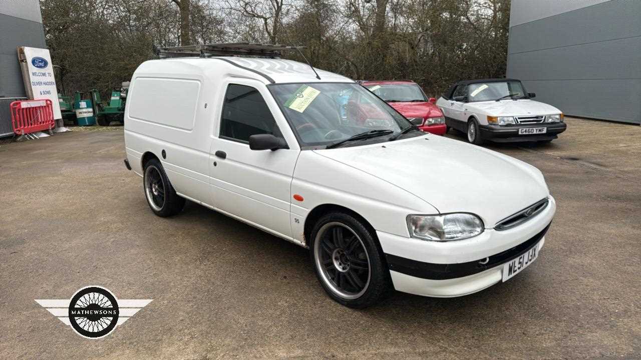 Lot 24 - 2001 FORD ESCORT 55 D