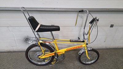 Lot 81 - MK2 RALEIGH CHOPPER IN FIZZY LEMON