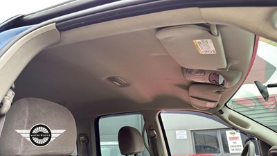 Lot 182 - 2004 DODGE (USA)