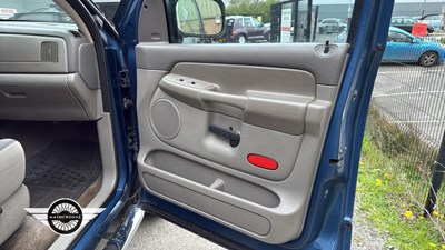 Lot 182 - 2004 DODGE (USA)