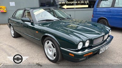 Lot 476 - 1996 JAGUAR XJR AUTO
