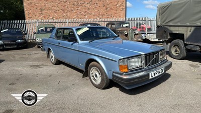Lot 492 - 1981 VOLVO 262 C AUTO