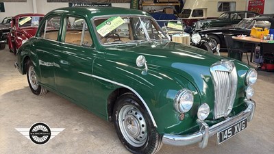 Lot 794 - 1955 MG MAGNETTE
