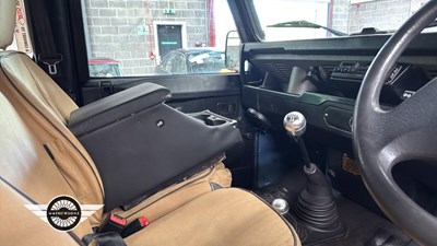 Lot 261 - 1992 LAND ROVER 110 DEFENDER TURBO DIESEL