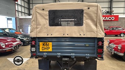 Lot 261 - 1992 LAND ROVER 110 DEFENDER TURBO DIESEL