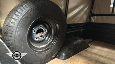 Lot 261 - 1992 LAND ROVER 110 DEFENDER TURBO DIESEL