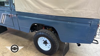 Lot 261 - 1992 LAND ROVER 110 DEFENDER TURBO DIESEL