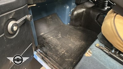 Lot 261 - 1992 LAND ROVER 110 DEFENDER TURBO DIESEL