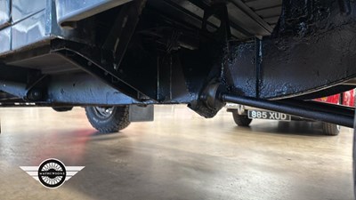 Lot 261 - 1992 LAND ROVER 110 DEFENDER TURBO DIESEL