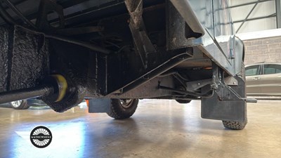 Lot 261 - 1992 LAND ROVER 110 DEFENDER TURBO DIESEL