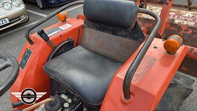 Lot 21 - HINOMOTO C174