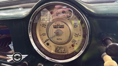 Lot 826 - 1956 MORRIS MINOR