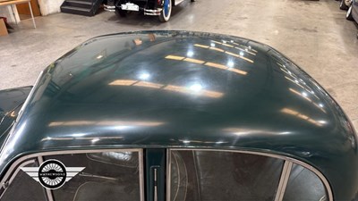 Lot 826 - 1956 MORRIS MINOR
