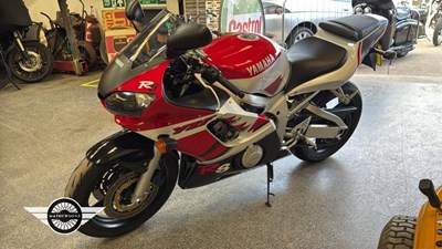 Lot 522 - 1999 YAMAHA