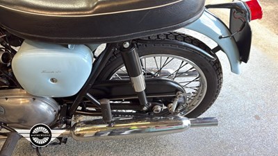 Lot 110 - 1960 TRIUMPH