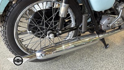 Lot 110 - 1960 TRIUMPH