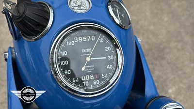 Lot 100 - 1960 NORTON