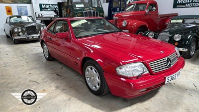 Lot 628 - 1998 MERCEDES SL 280 AUTO