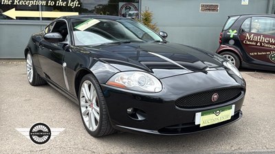 Lot 674 - 2006 JAGUAR XK AUTO