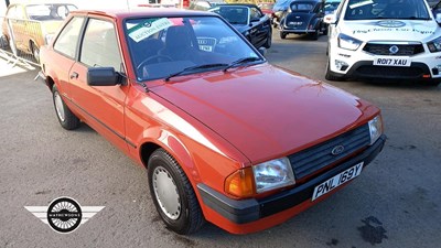 Lot 730 - 1982 FORD ESCORT L