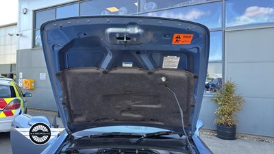 Lot 656 - 2002 HONDA S2000