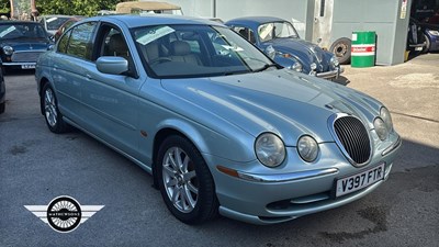 Lot 336 - 2000 JAGUAR S-TYPE V6 AUTO