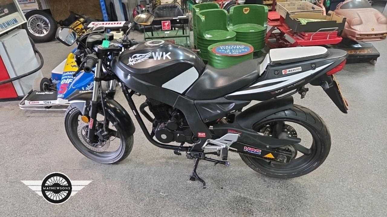 Lot 68 - 2014 WHITE KNUCKLE 125 SPORT