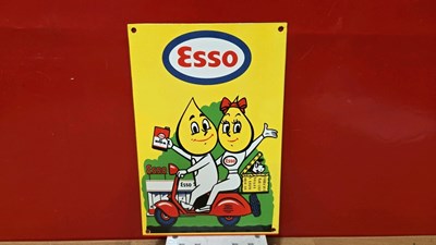 Lot 361 - MR & MRS DRIP ON SCOOTER ENAMEL SIGN 12" X 8"