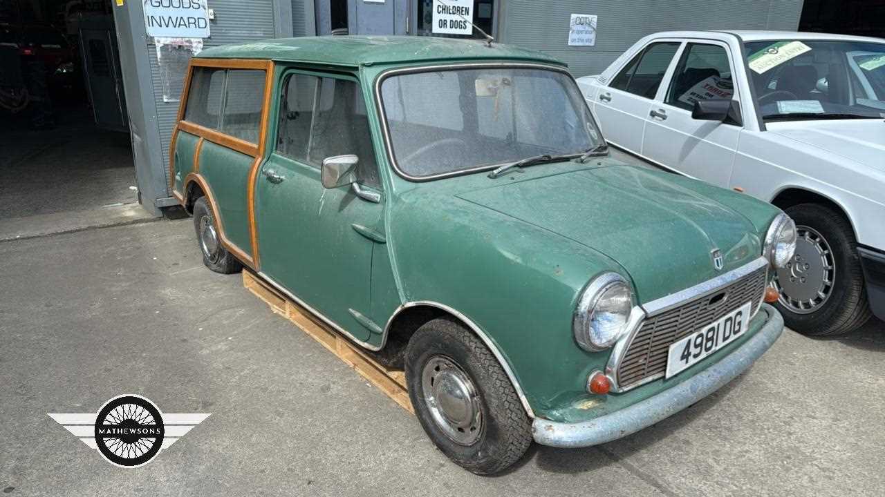 Lot 126 - 1968 MORRIS MINI