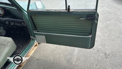Lot 126 - 1968 MORRIS MINI