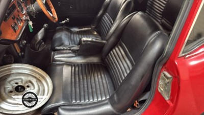 Lot 14 - 1969 TRIUMPH GT6