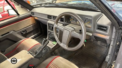 Lot 24 - 1986 RELIANT SCIMITAR SS1