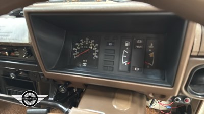 Lot 40 - 1980 TOYOTA HI-ACE