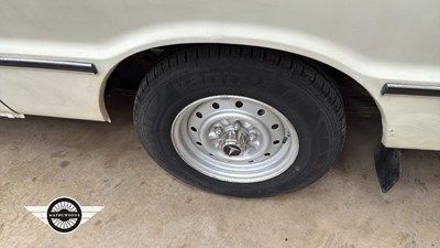 Lot 40 - 1980 TOYOTA HI-ACE