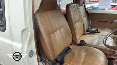 Lot 40 - 1980 TOYOTA HI-ACE
