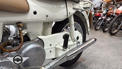 Lot 44 - 1961 ARIEL GOLDEN ARROW